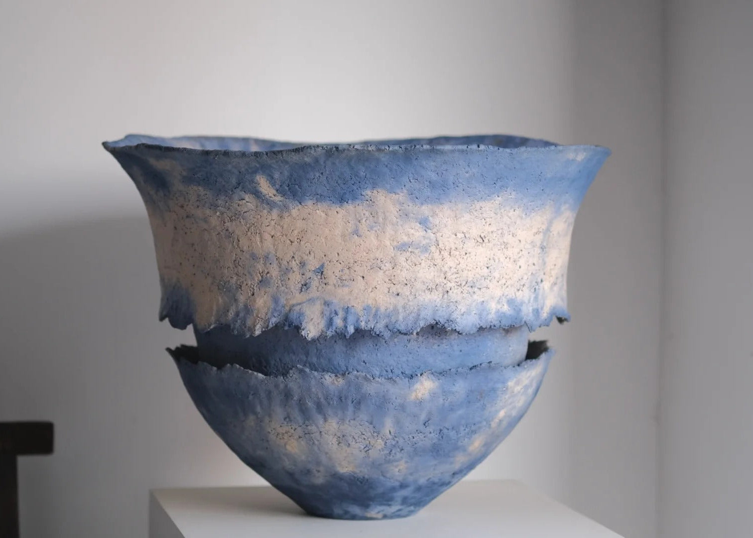 Chen Long – Contemporary Pit Firing Ceramics | EmberArte