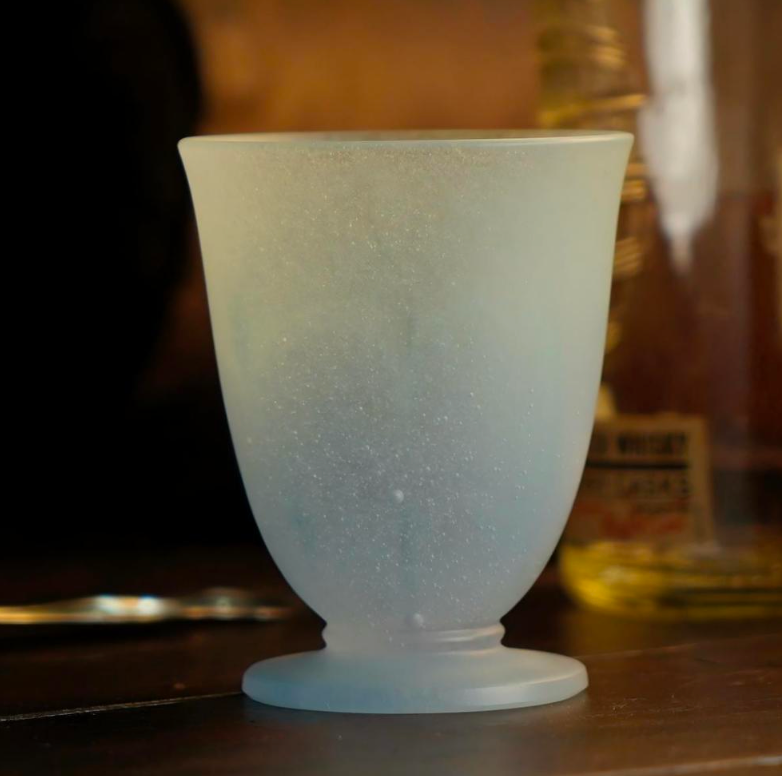 Liuli Dish-Shaped Footed Cup