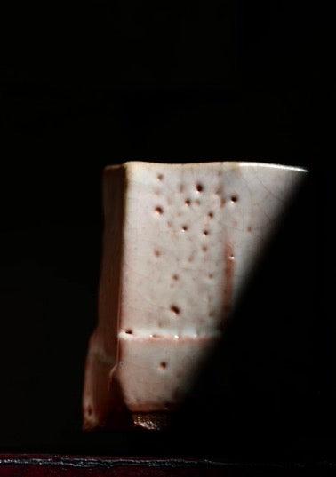 Wood-Fired Shino glaze Master Cup Wood-Fired Ceramic by Jiang Ma Xiang – Contemporary Ceramic Art | EmberArte