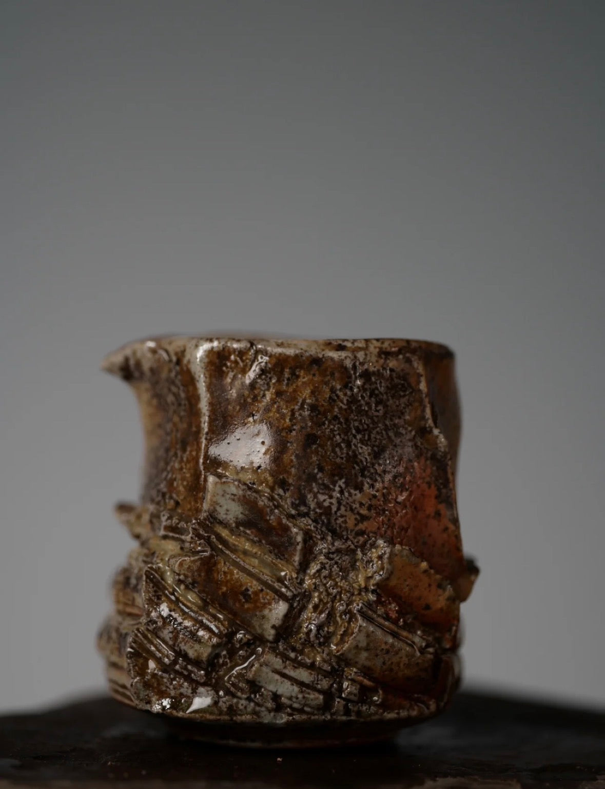 Wood-Fired Ceramic Gongdao Cup by Jiang Ma Xiang – Contemporary Ceramic Art | EmberArte